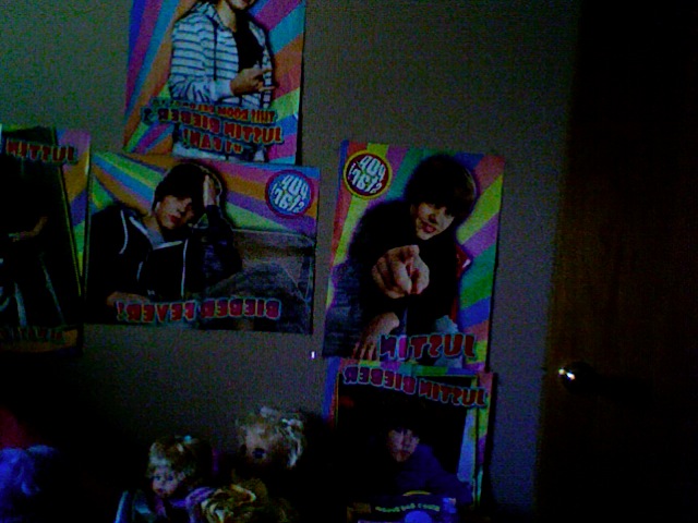 5 Justin Bieber posters